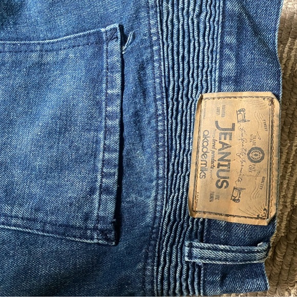 Akadamiks jeanius men’s blue jeans size 38X34. Great style & condition. - Picture 3 of 5